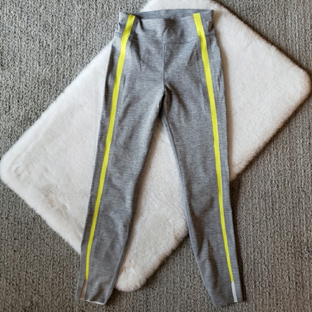 ZYIA Gray Neon Tape Light n Luxe HR 7/8 24" Leggings NWOT Sz 2 XS Activewear
